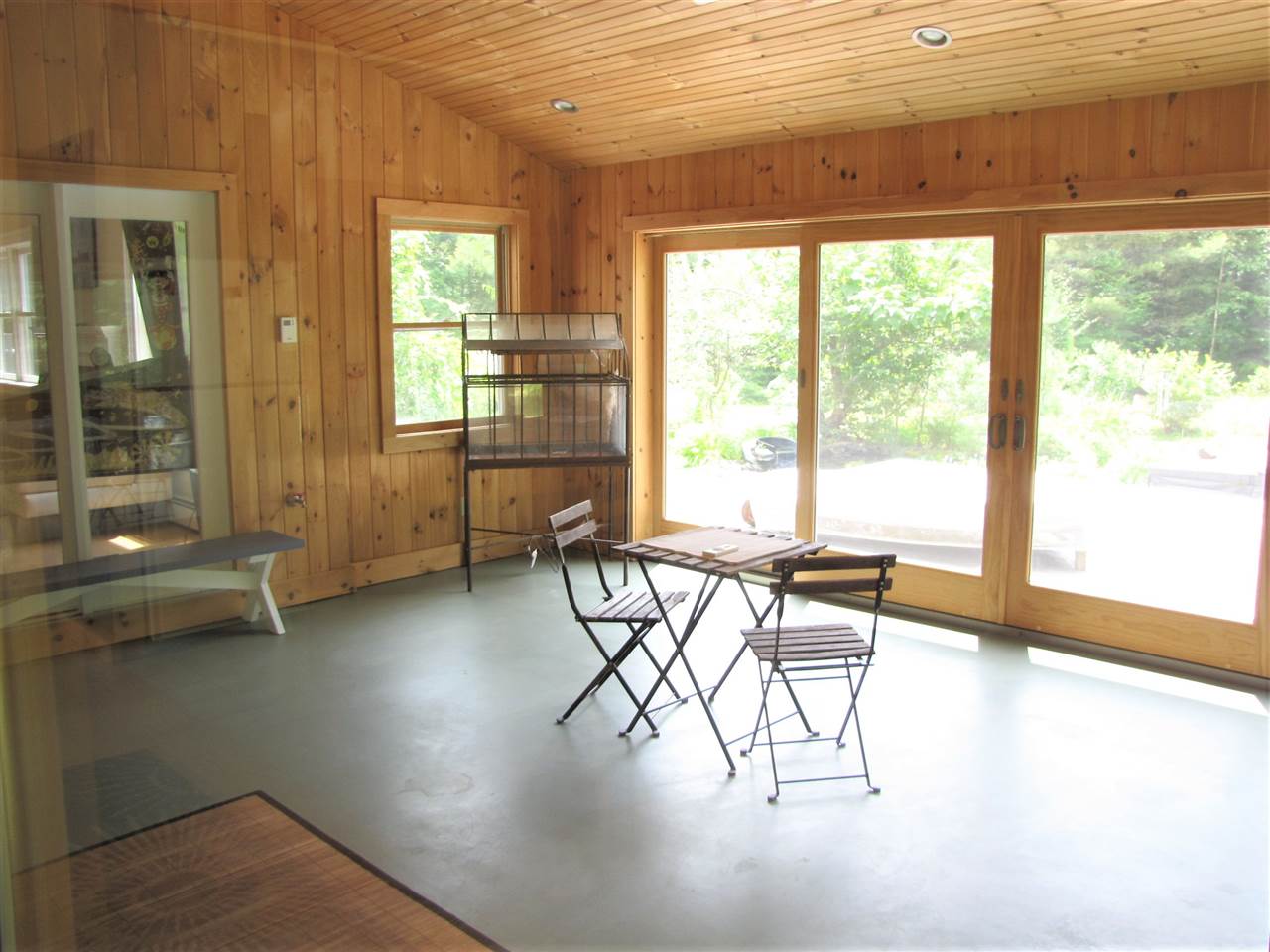 68 Fisch Road Dummerston, VT 05301 - Photo 11 of 36