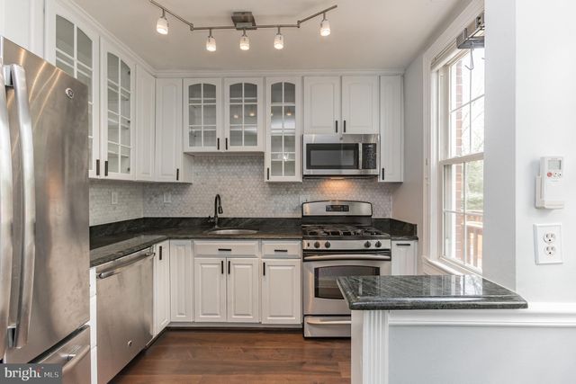 $465,000 | 2600 16th Street South, Unit 700, Arlington, VA 22204