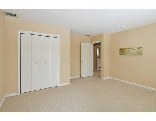 4 Wayside Road Westborough, MA 01581 - Photo 18 of 25 Gallery Image 18