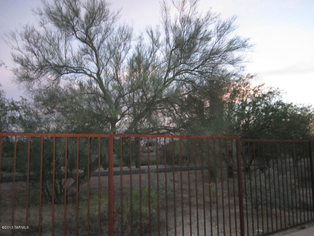 141 East Calderwood Road Tucson, AZ 85704 - Photo 16 of 31