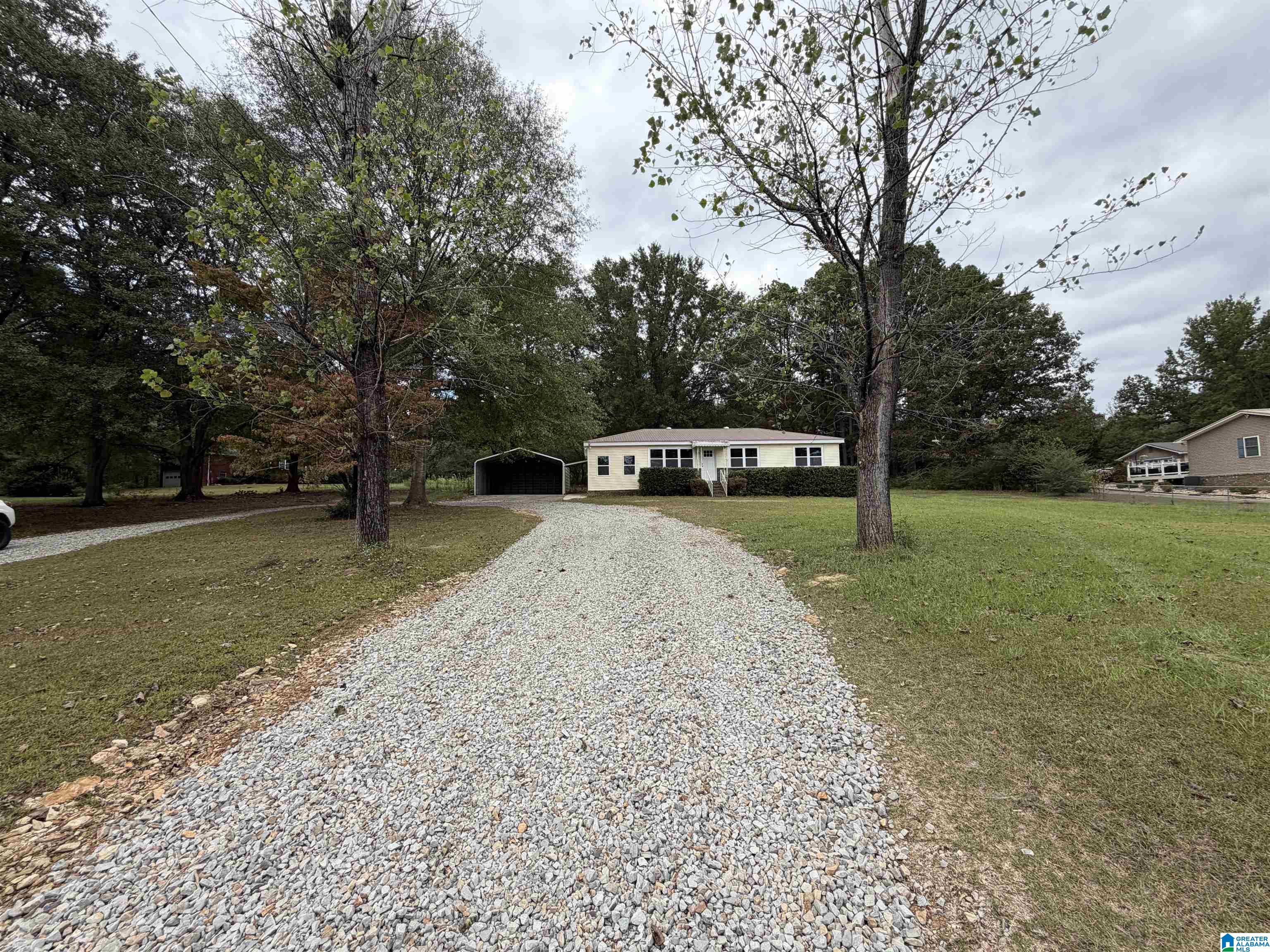 240 Tumblin Road Warrior, AL 35180 - Photo 3 of 28