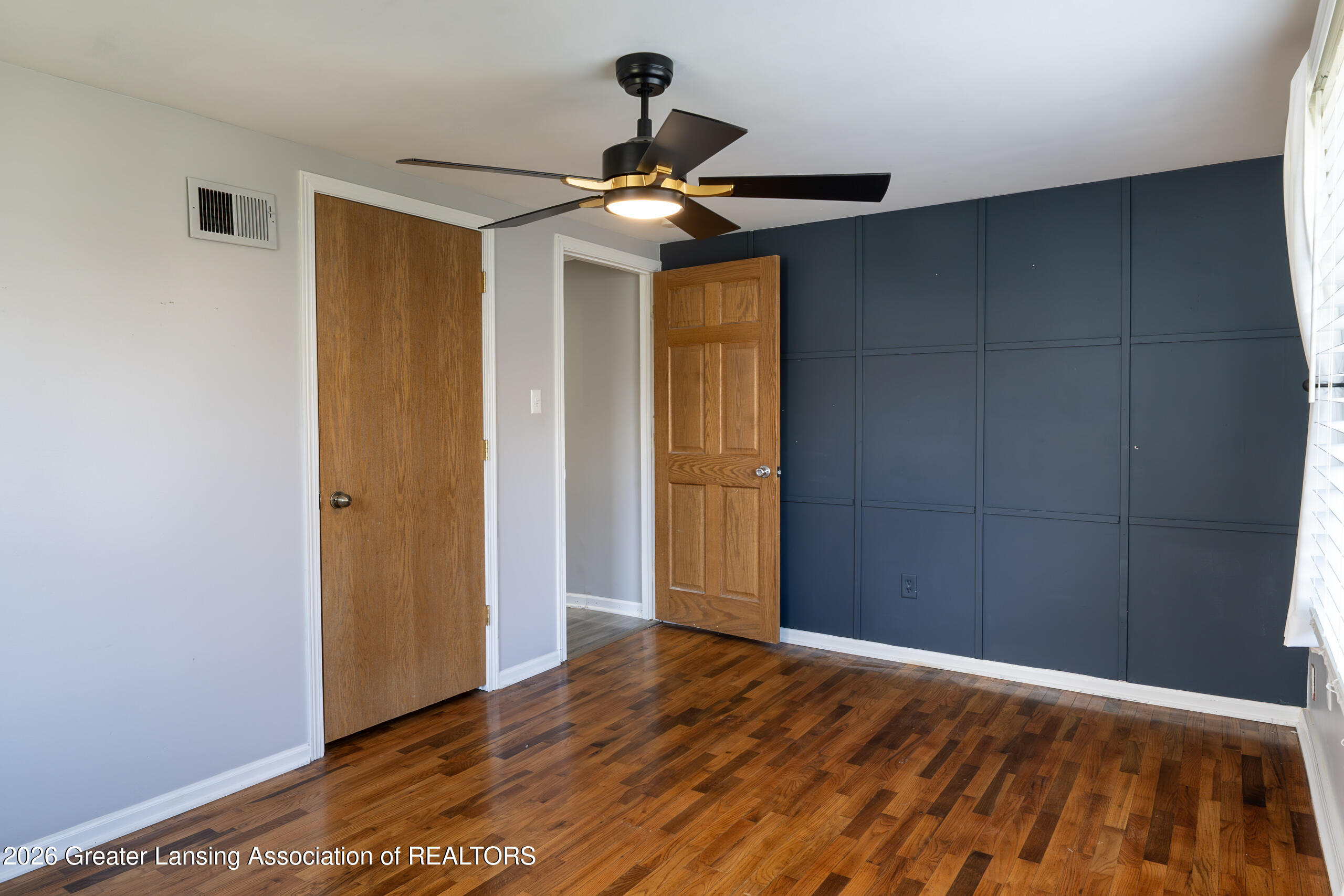 5017 Ingham Street Lansing, MI 48911 - Photo 9 of 33 Primary bedroom
