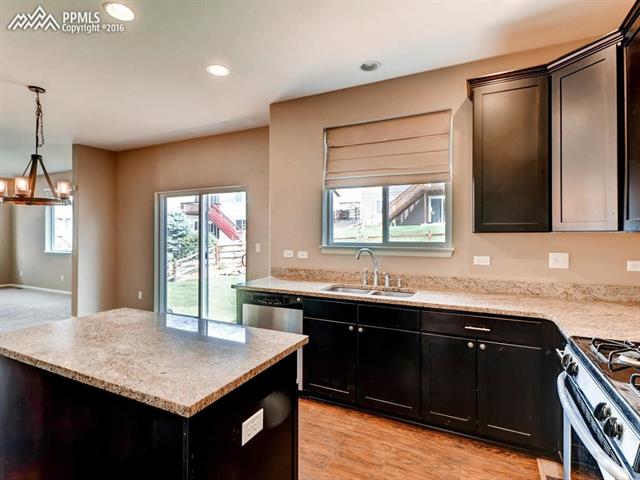 842 Spectrum Loop Colorado Springs, CO 80921 - Photo 14 of 28
