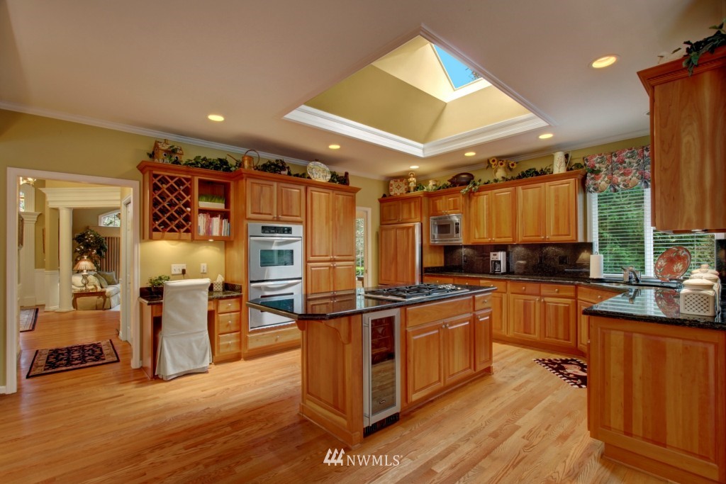 4818 177th Place Southeast Bothell, WA 98012 - Photo 3 of 18