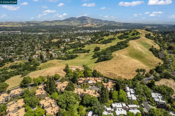 $1,250,000 | 1924 Aspenridge Court, Walnut Creek, CA 94597