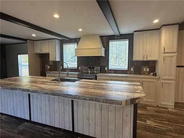 $204,000 | 2843 Old Marksville Highway, Pineville, LA 71360