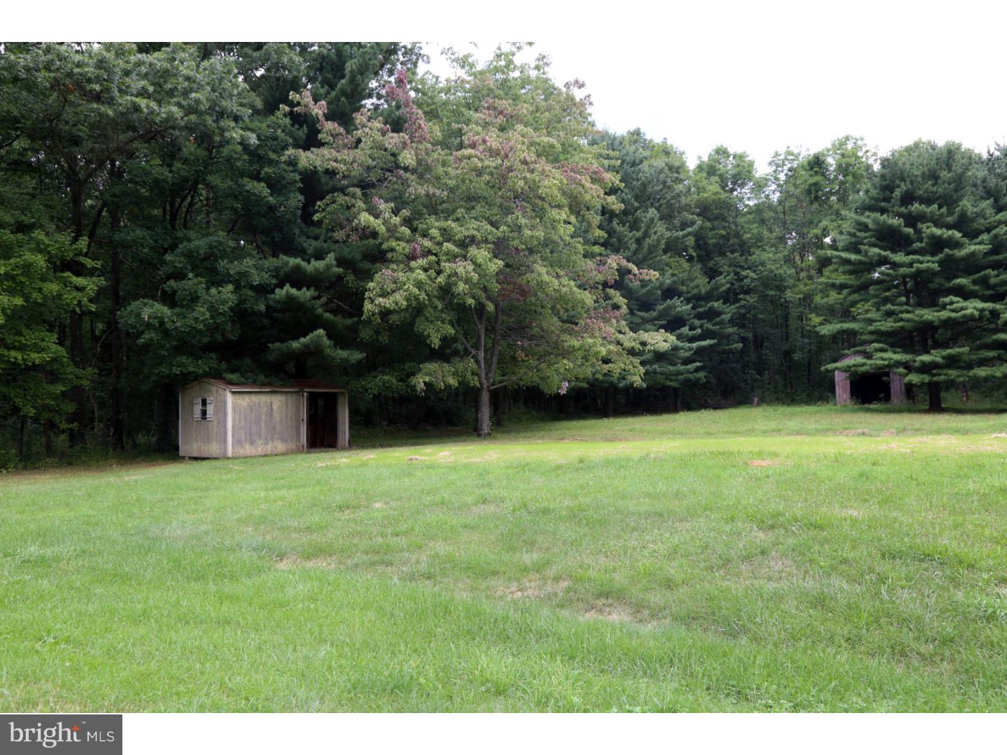 1197 Nemeth Road Coopersburg, PA 18036 - Photo 23 of 25 Gallery Image 23