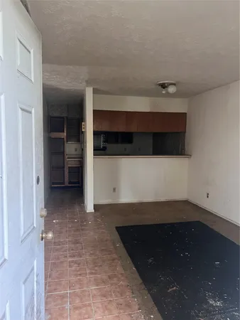 a view of a storage & utility room