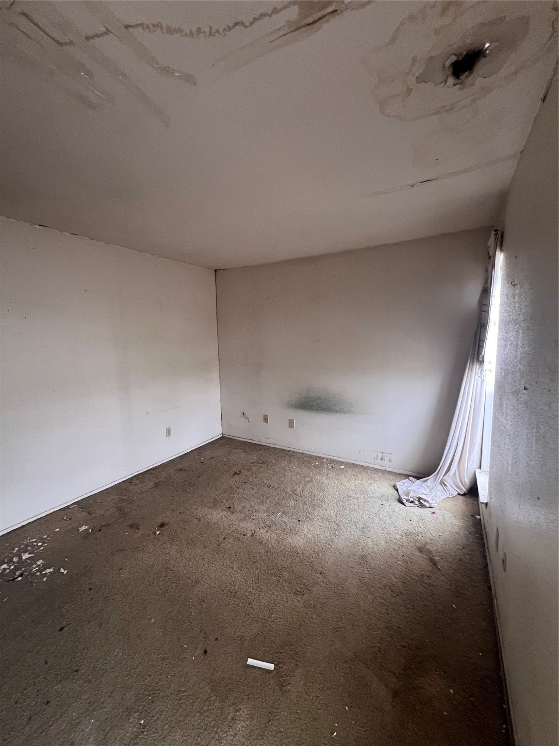 7313 Gulf Freeway, Unit 123 Houston, TX 77017 - Photo 8 of 13 a view of a garage