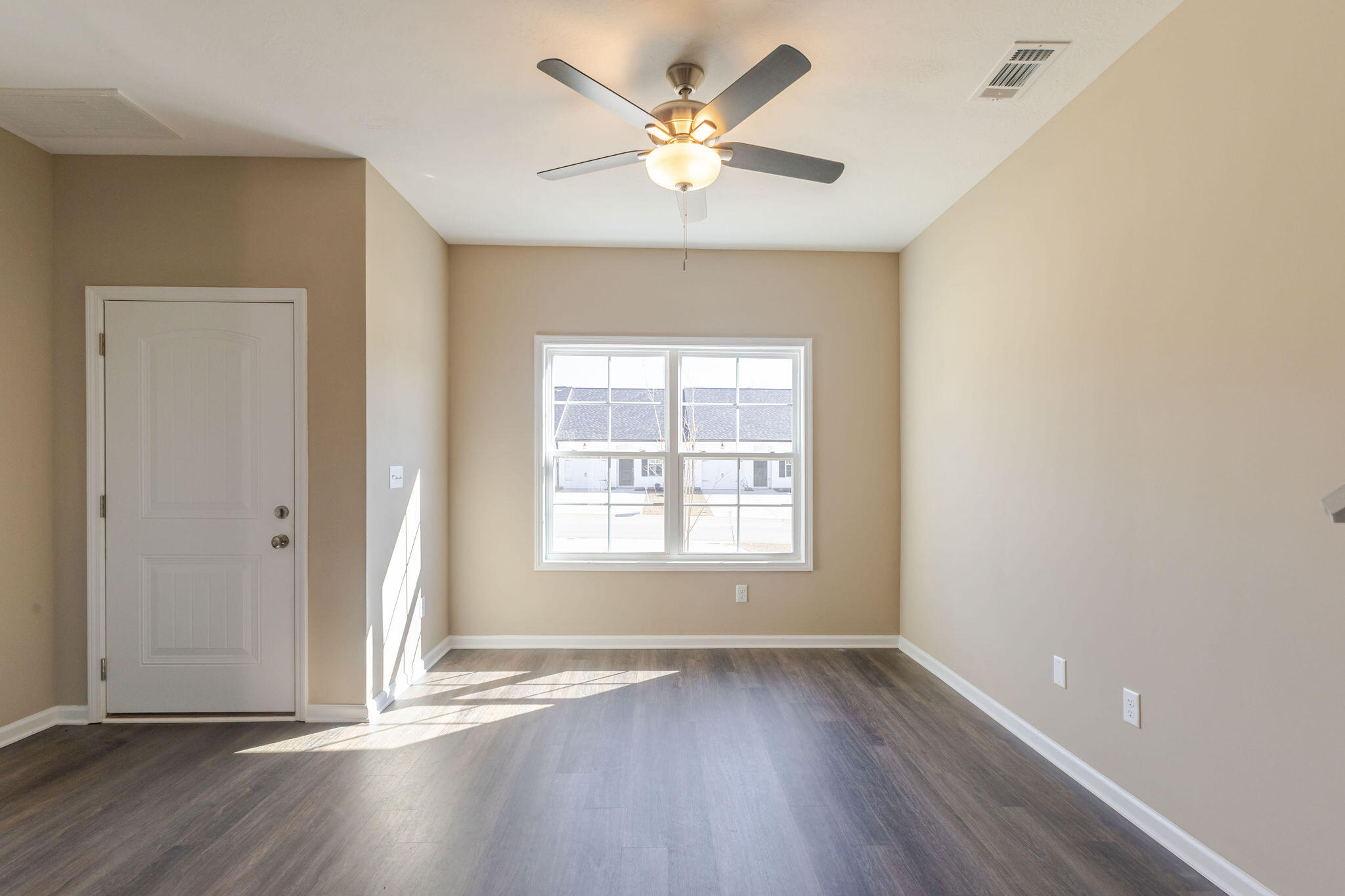 357 Bordeaux Drive Thomson, GA 30824 - Photo 5 of 20 GA7A9440-HDR