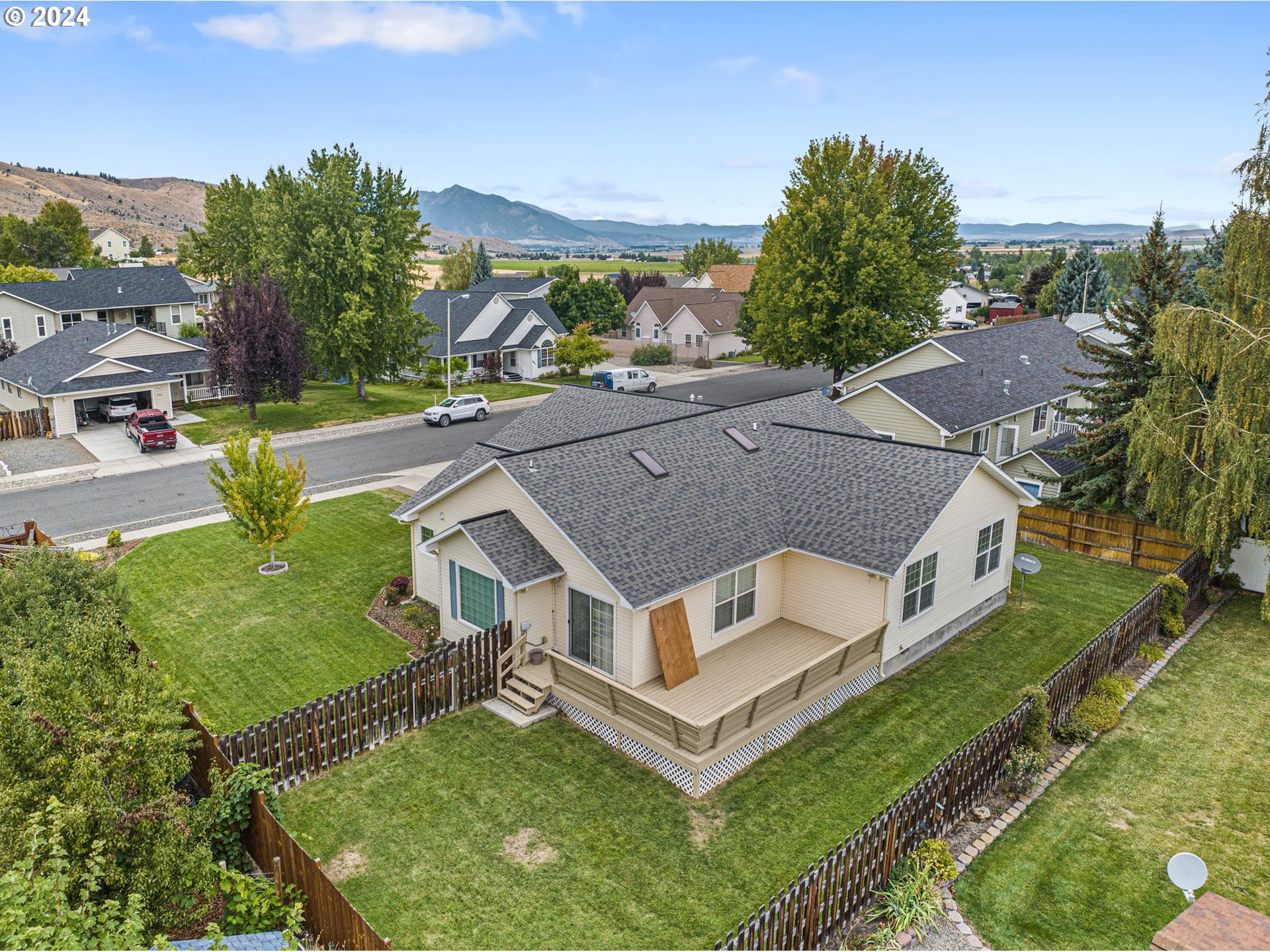 930 Elkhorn Drive Baker City, OR 97814 - Photo 16 of 25