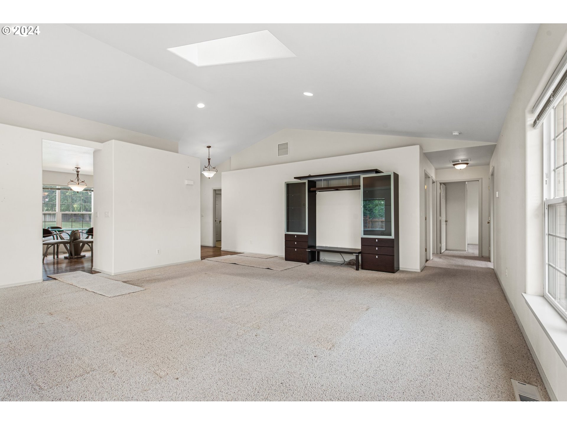 930 Elkhorn Drive Baker City, OR 97814 - Photo 6 of 25