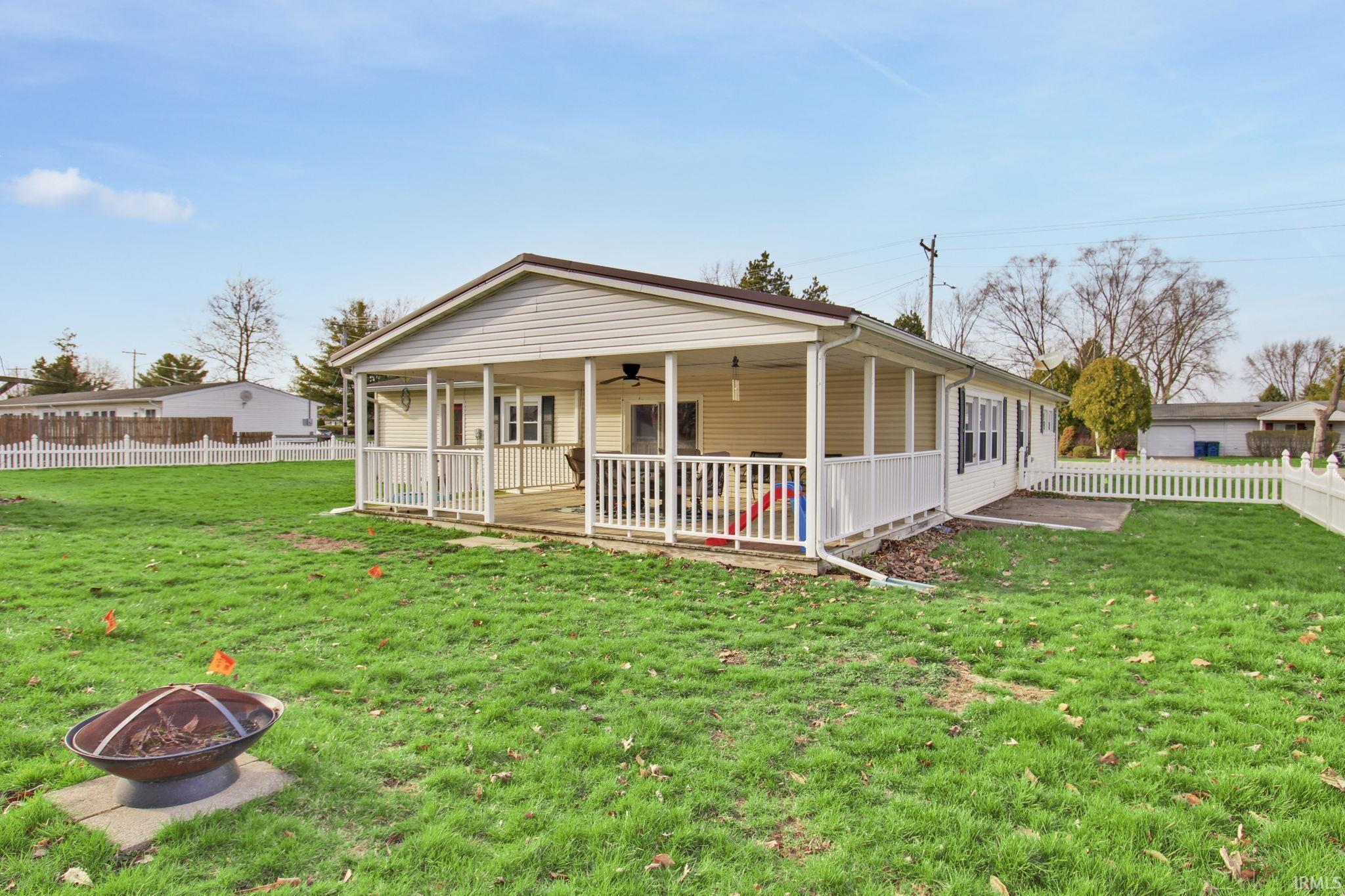 1619 Warhawk Road Peru, IN 46970 - Photo 4 of 15