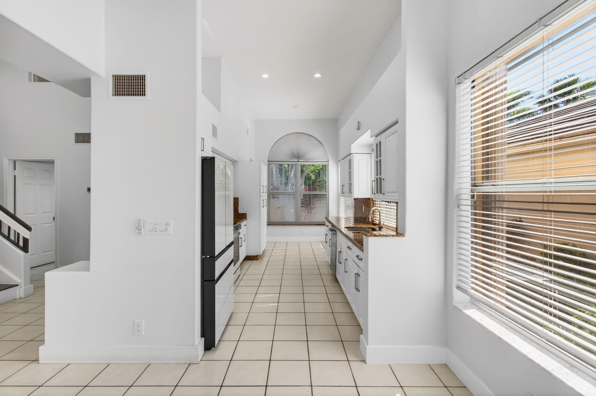 7848 Travelers Tree Drive Boca Raton, FL 33433 - Photo 12 of 60 28-web-or-mls-DSC_3450