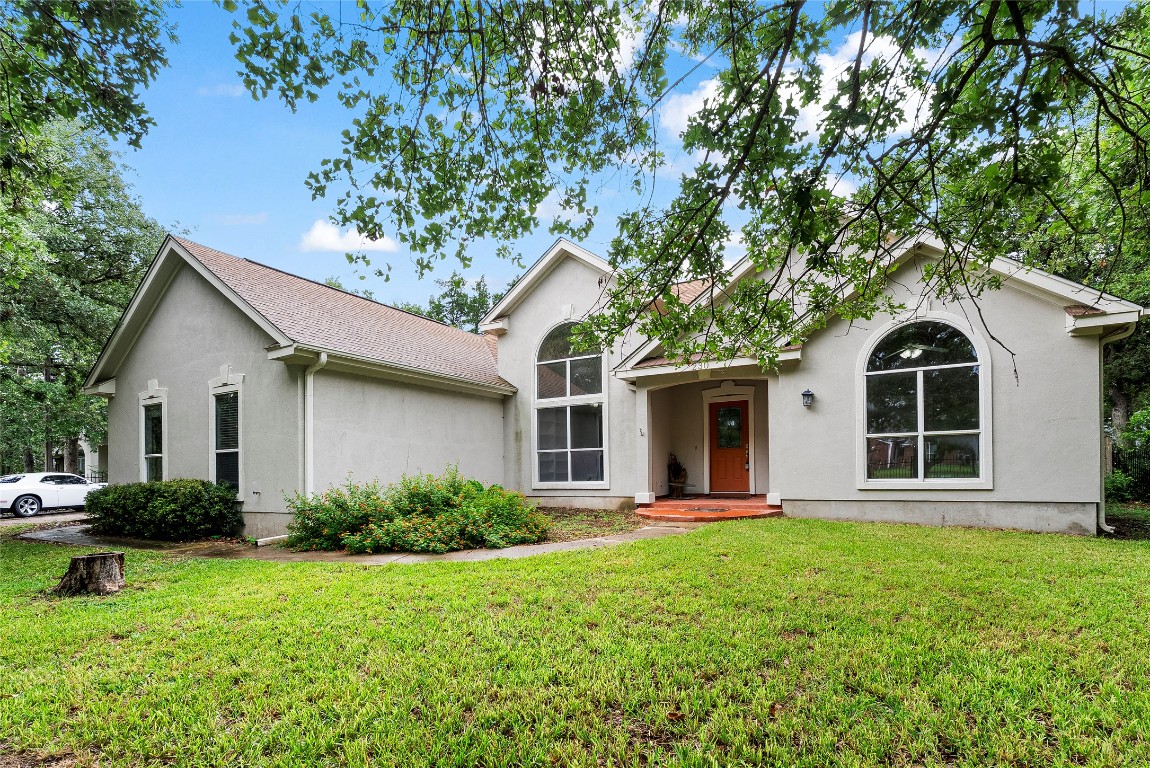 230 Cedar Hills Drive Elgin, TX 78621 - Photo 37 of 40 a front view of house with yard and green space