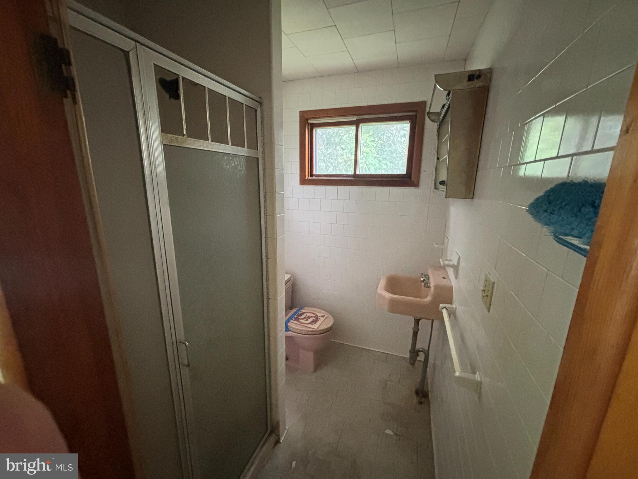 8025 Edgewater Avenue Rosedale, MD 21237 - Photo 12 of 24 Gallery Image 12