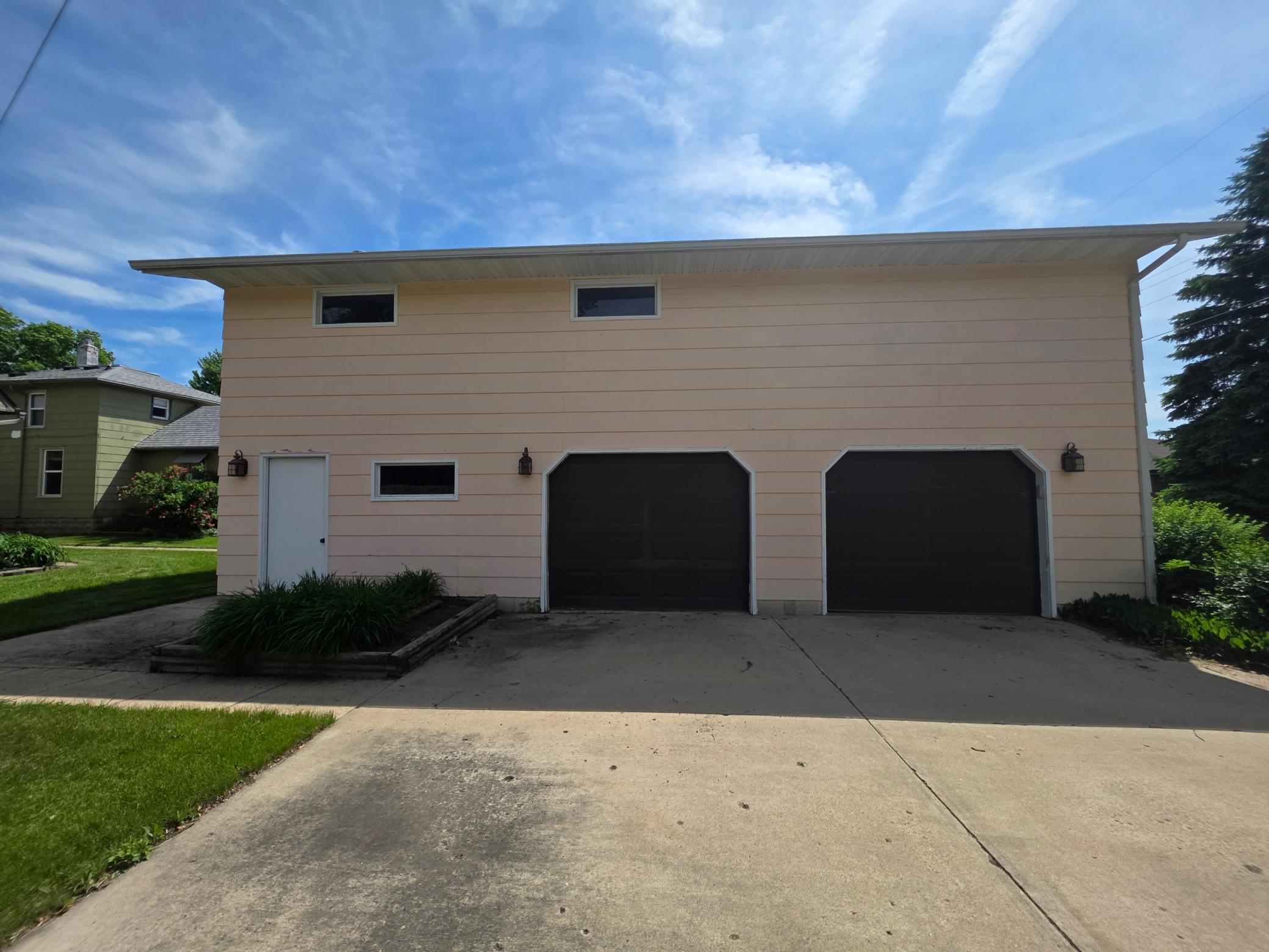 412 Main Street West Pipestone, MN 56164 - Photo 15 of 61