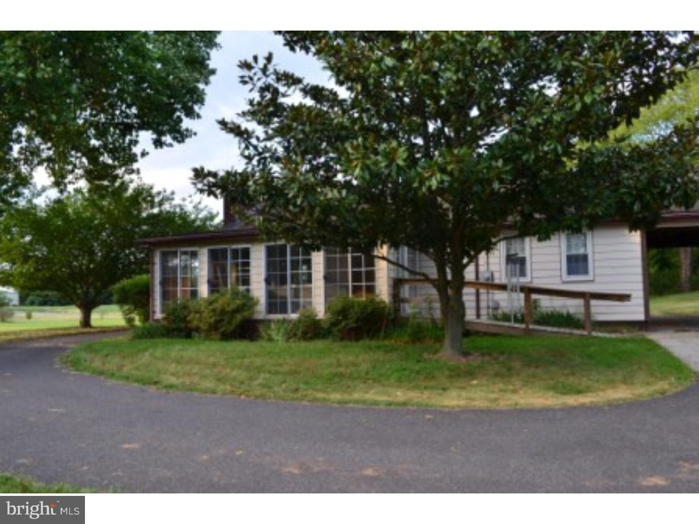 692 Salem Fort Elfsborg Road Salem, NJ 08079 - Photo 1 of 13 Exterior