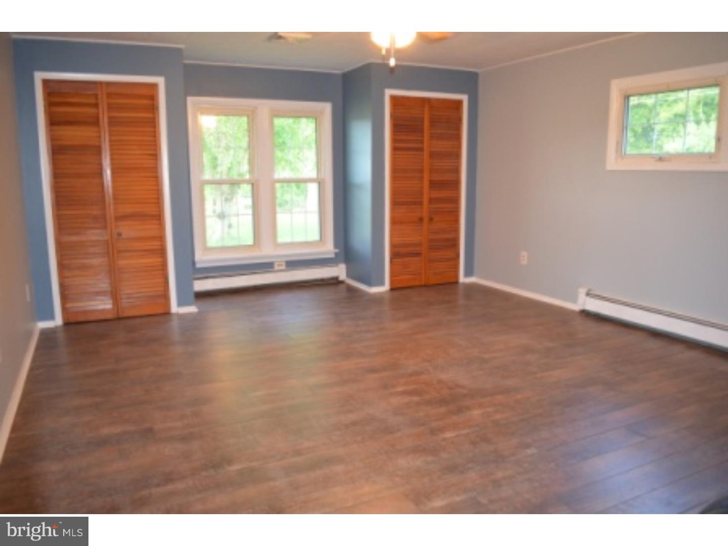 692 Salem Fort Elfsborg Road Salem, NJ 08079 - Photo 6 of 13 Bedroom - Main