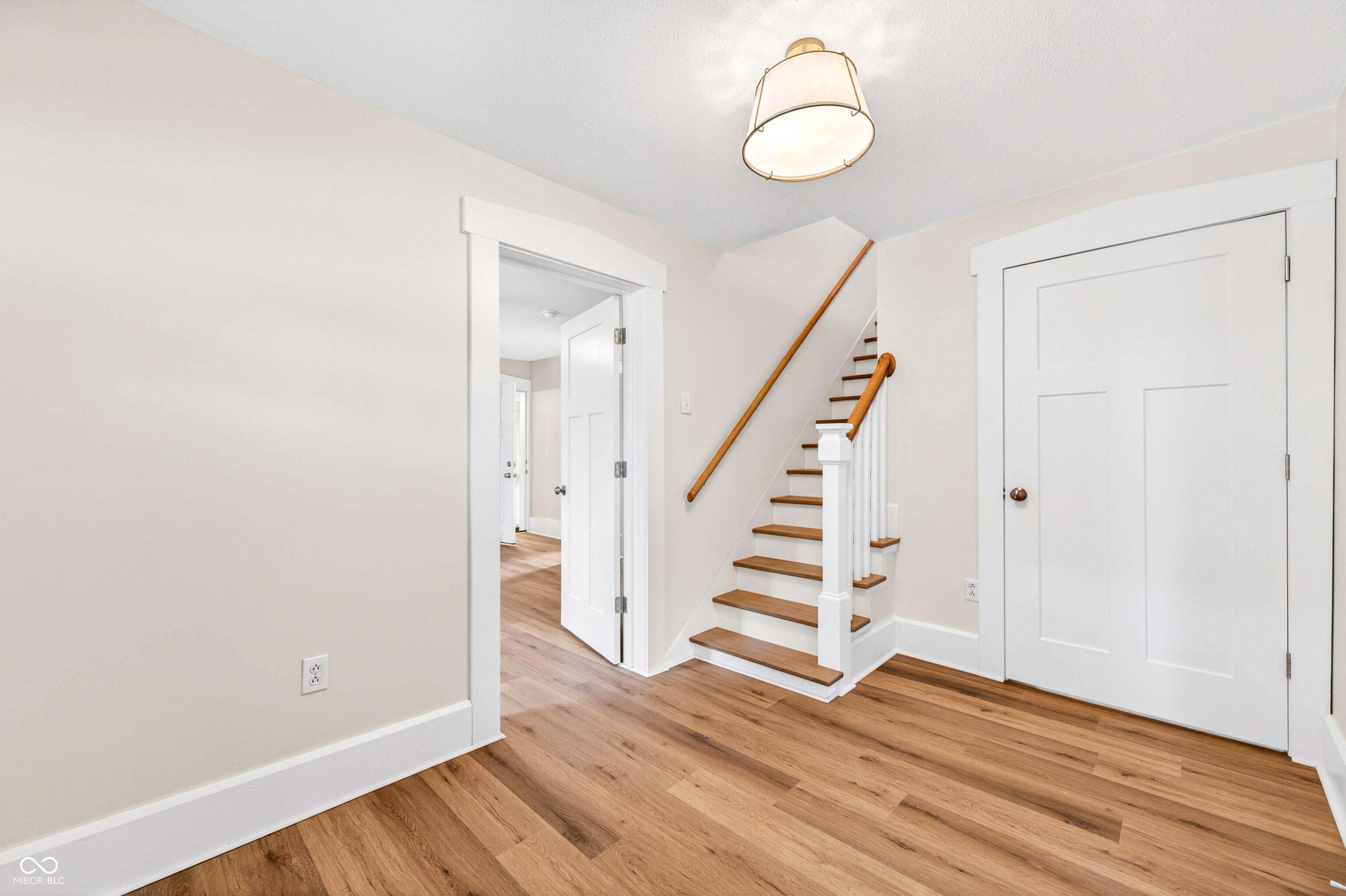 225 Jackson Street Vernon, IN 47282 - Photo 10 of 57