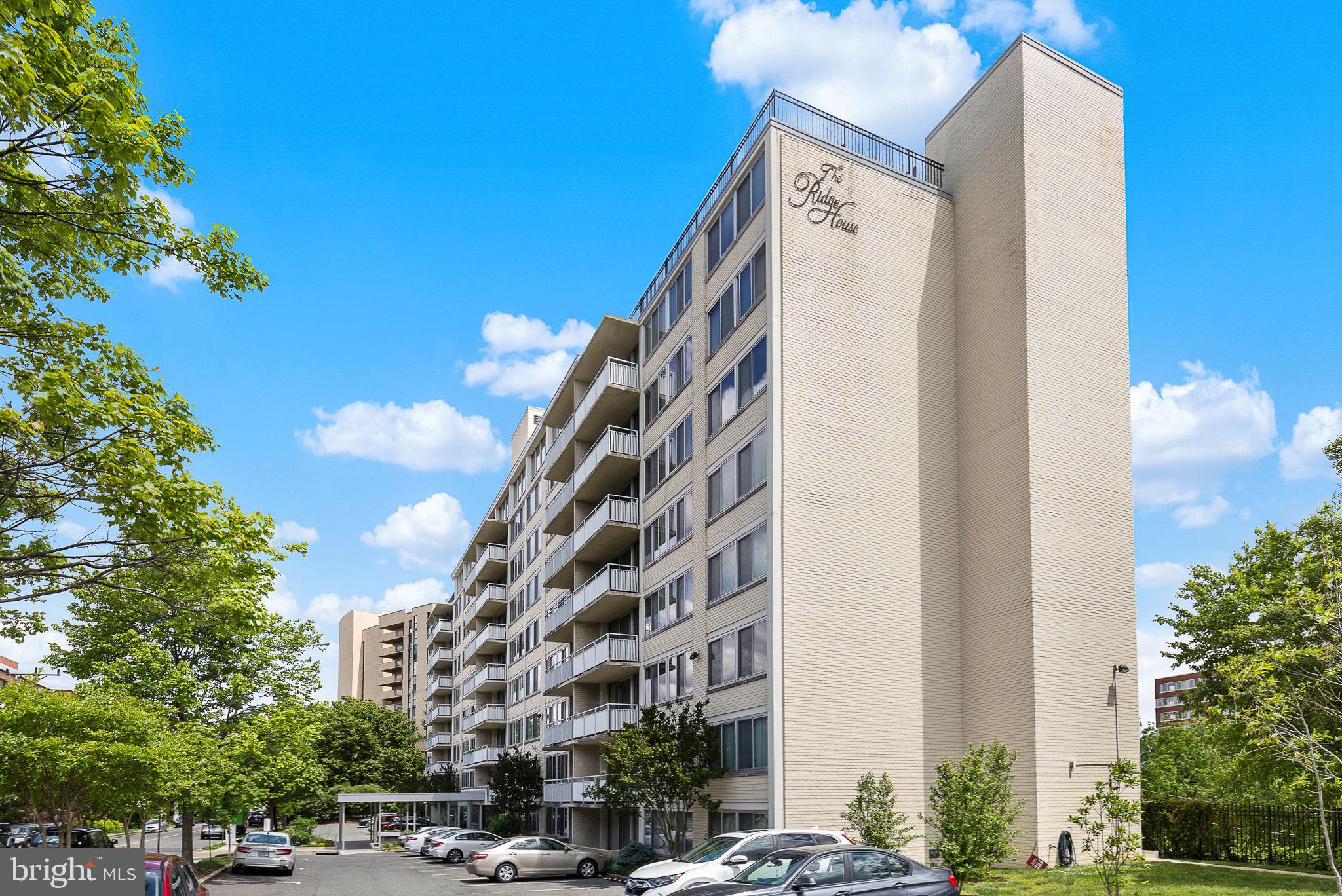 1301 South Arlington Ridge Road, Unit 208 Arlington, VA 22202 - Photo 7 of 23 a front view of a building