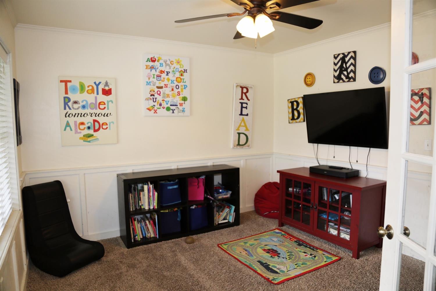 642 West Sycamore Court Reedley, CA 93654 - Photo 13 of 20 Gallery Image 13