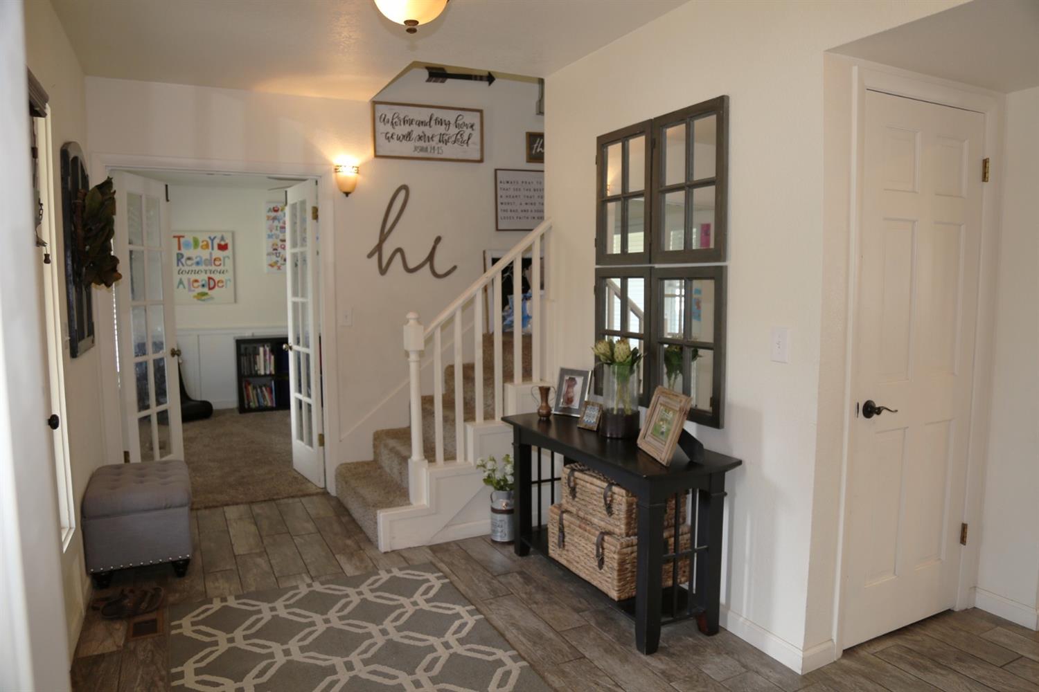 642 West Sycamore Court Reedley, CA 93654 - Photo 4 of 20 Gallery Image 4