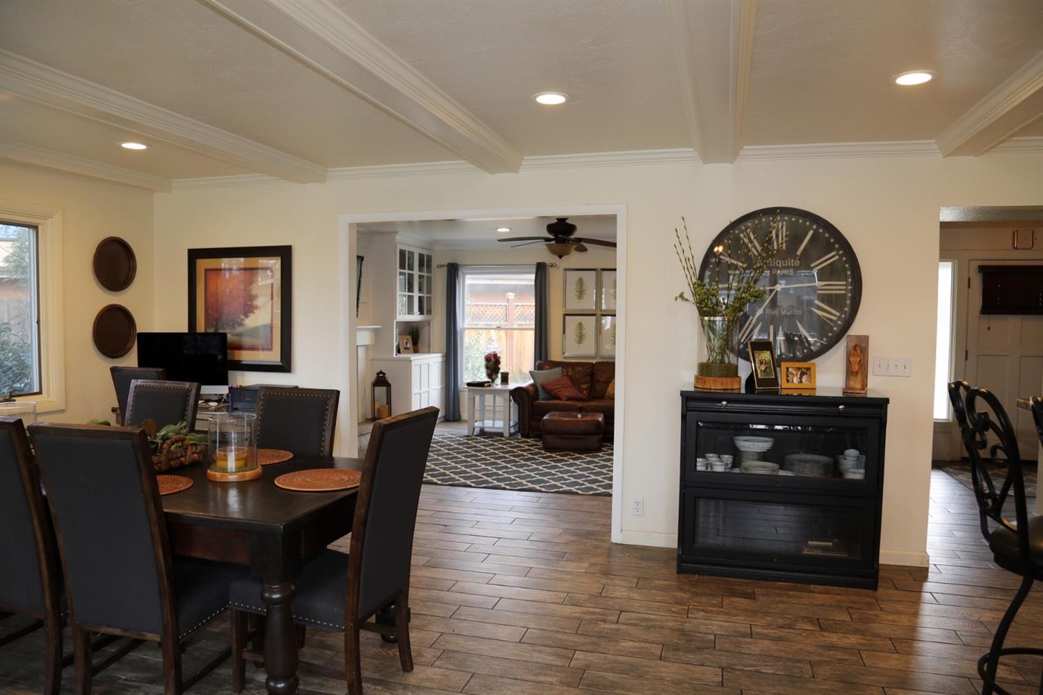 642 West Sycamore Court Reedley, CA 93654 - Photo 6 of 20 Gallery Image 6