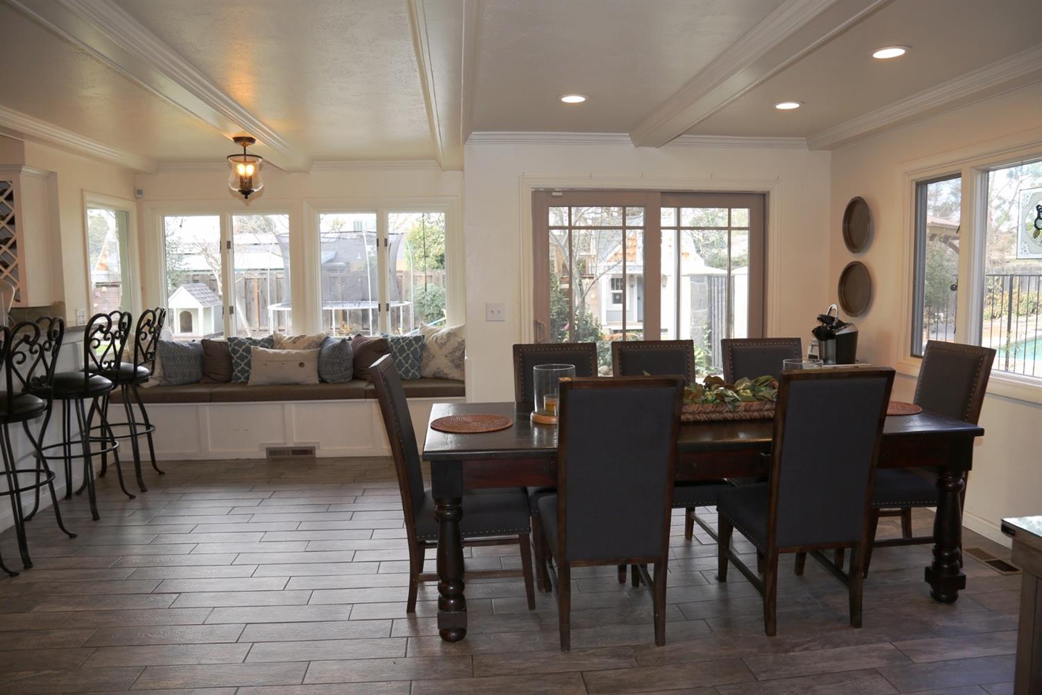 642 West Sycamore Court Reedley, CA 93654 - Photo 8 of 20 Gallery Image 8