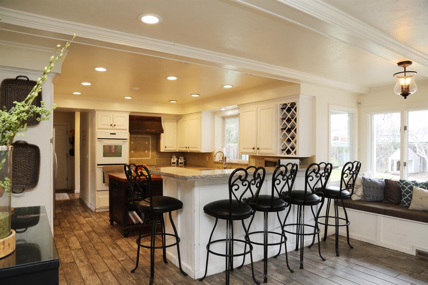642 West Sycamore Court Reedley, CA 93654 - Photo 9 of 20 Gallery Image 9