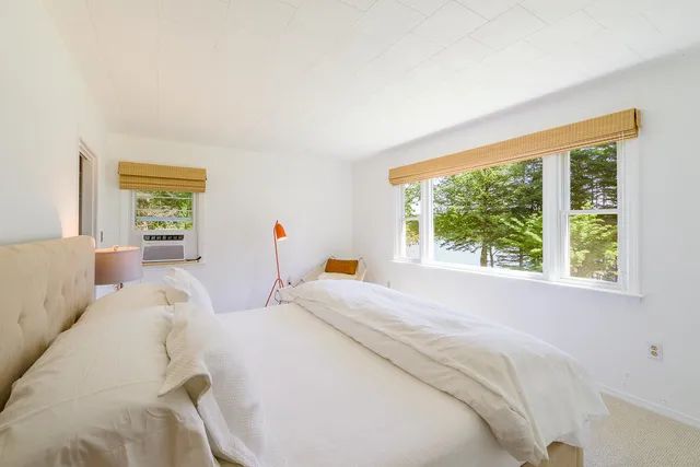 $819,500 | 576 Pleasant Point Road, Cushing, ME 04563