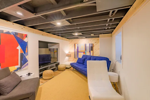 $819,500 | 576 Pleasant Point Road, Cushing, ME 04563