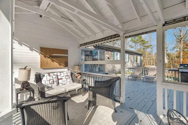 $819,500 | 576 Pleasant Point Road, Cushing, ME 04563