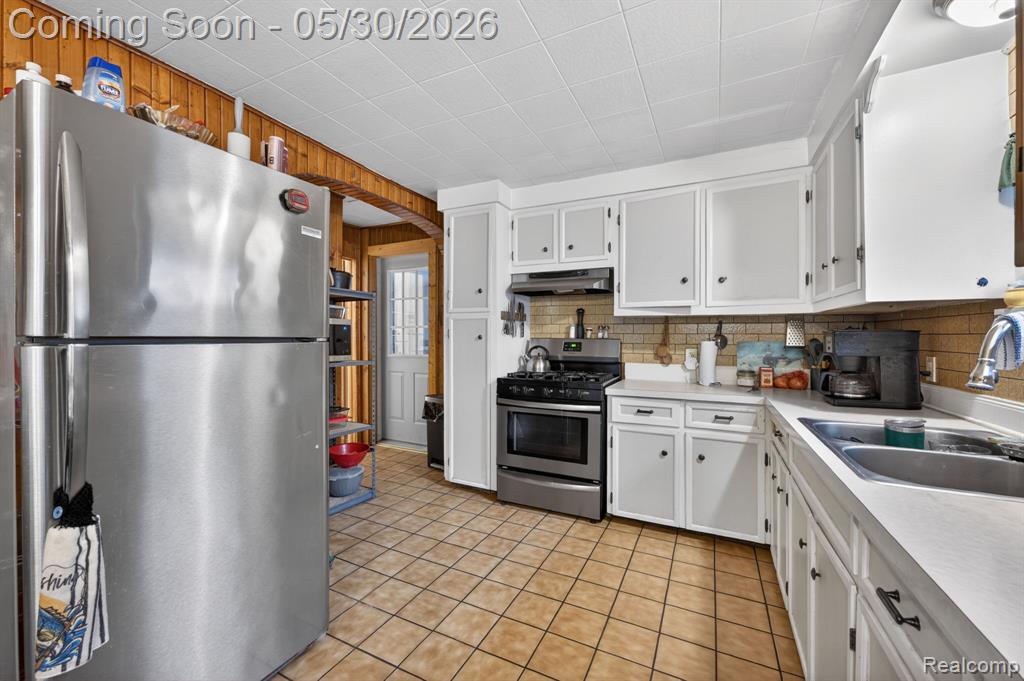 304 West Ridge Street Owosso, MI 48867 - Photo 17 of 45