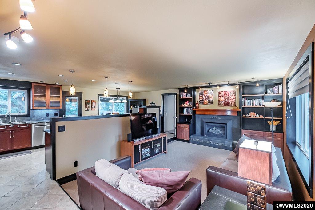 3308 South View Drive Albany, OR 97321 - Photo 7 of 42