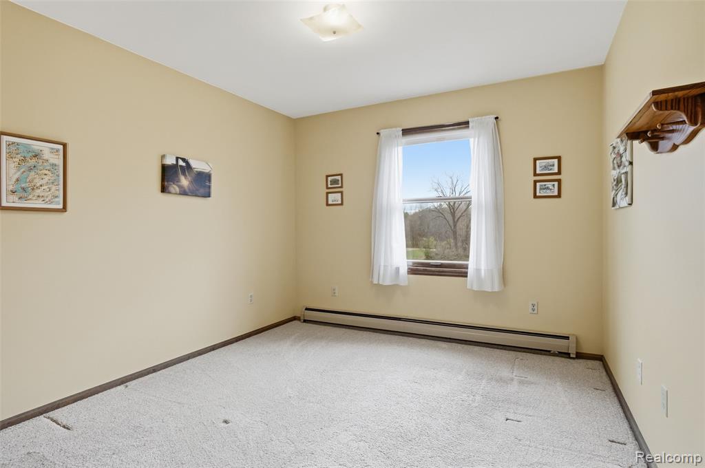 6080 West Coon Lake Road Howell, MI 48843 - Photo 20 of 34