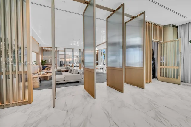 $2,799,000 | 900 North Ocean Boulevard, Unit 1605, Pompano Beach, FL 33062