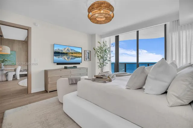 $2,799,000 | 900 North Ocean Boulevard, Unit 1605, Pompano Beach, FL 33062