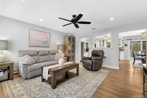 $700,000 | 8 Vega Drive, Shoreham, NY 11786