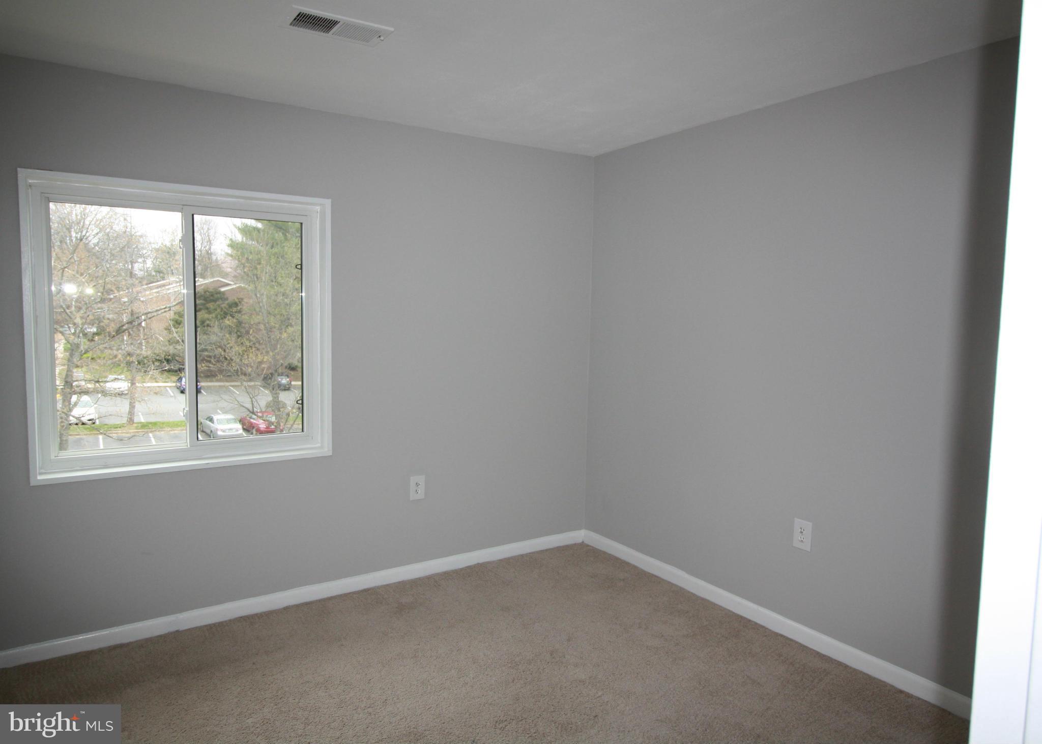 1425 Northgate Square, Unit 32B Reston, VA 20190 - Photo 14 of 28 Bedroom 1