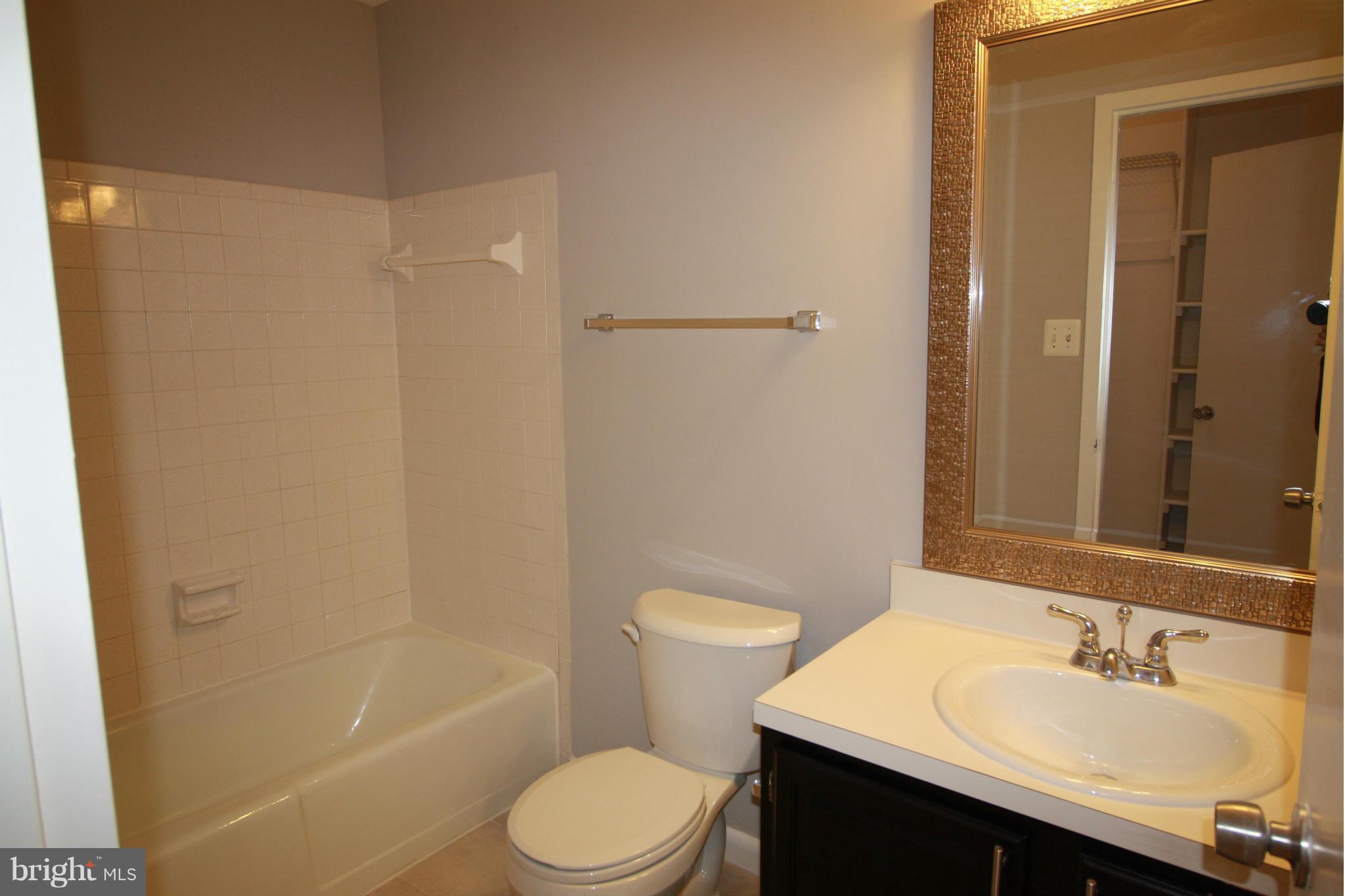 1425 Northgate Square, Unit 32B Reston, VA 20190 - Photo 18 of 28 Bedroom (Master)