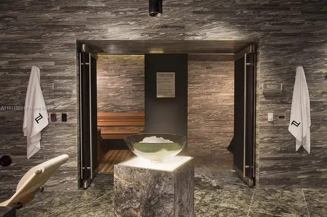 $3,990,000 | 18555 Collins Avenue, Unit 1703, Sunny Isles Beach, FL 33160