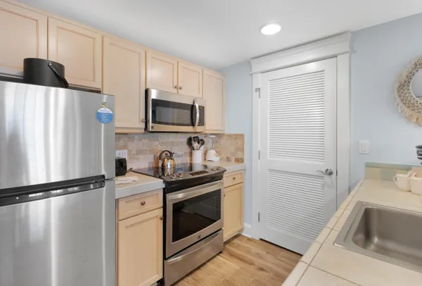 $450,000 | 9500 Grand Sandestin Boulevard, Unit 2416/2418, Miramar Beach, FL 32550