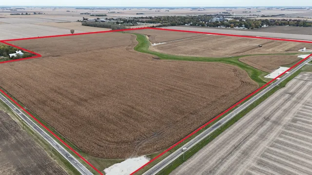 a view of outdoor space