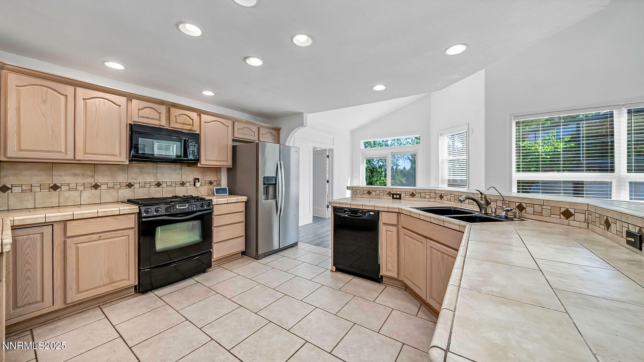 2699 Rodney Drive Reno, NV 89509 - Photo 13 of 34 19-DSC04650_1_2_3-Edit