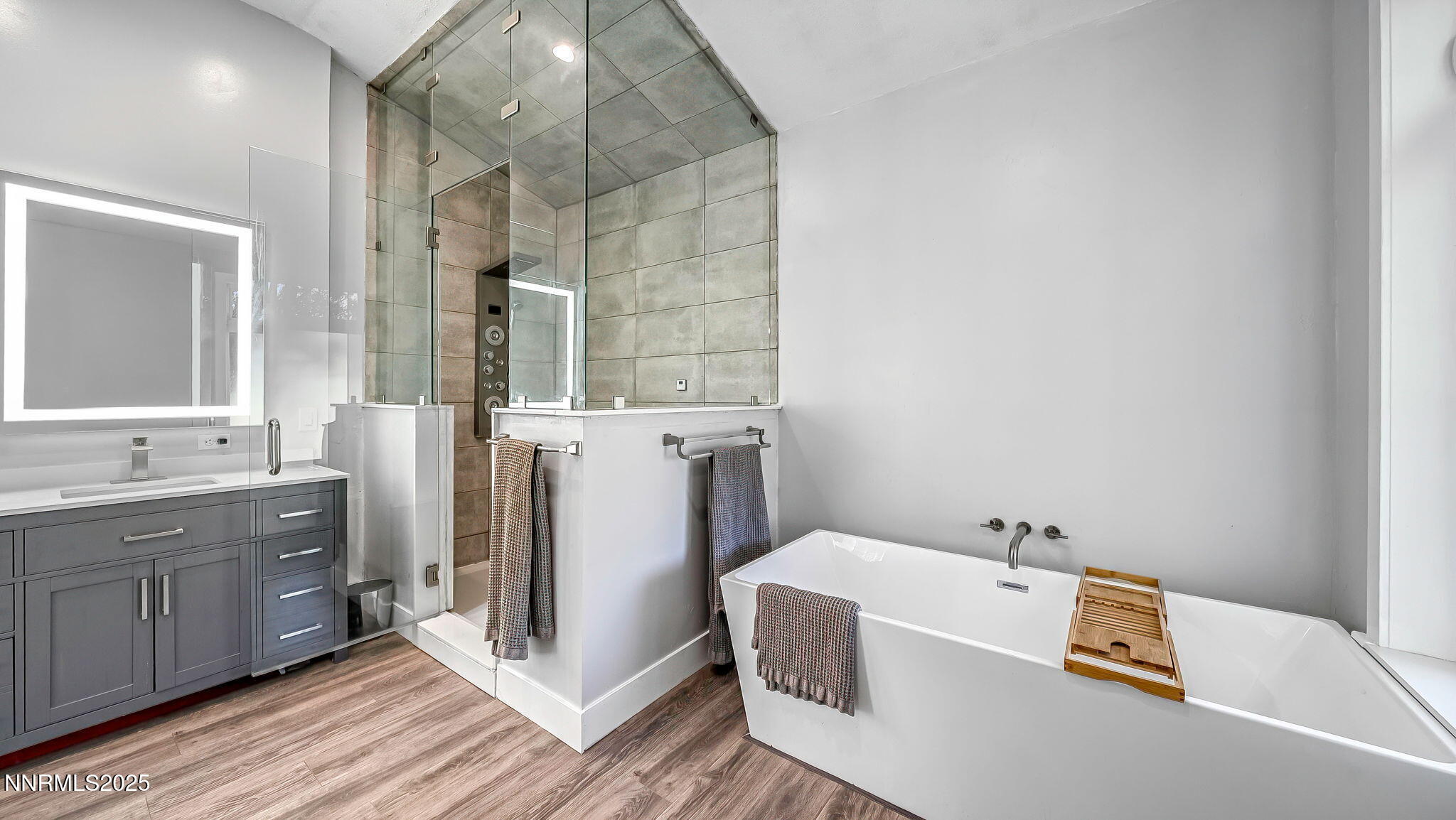 2699 Rodney Drive Reno, NV 89509 - Photo 20 of 34 33-DSC04700_1_2_4-Edit