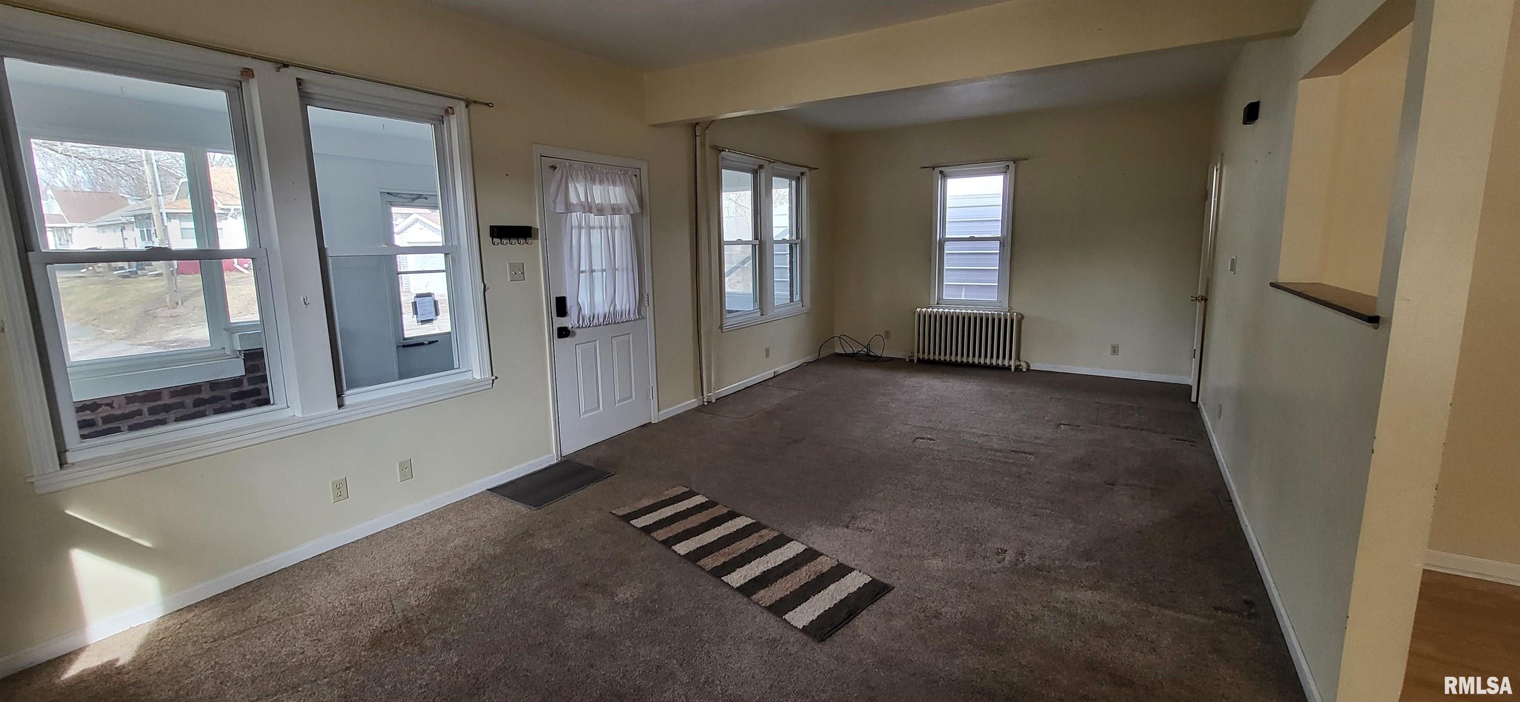 968 East Grove Street Galesburg, IL 61401 - Photo 12 of 44