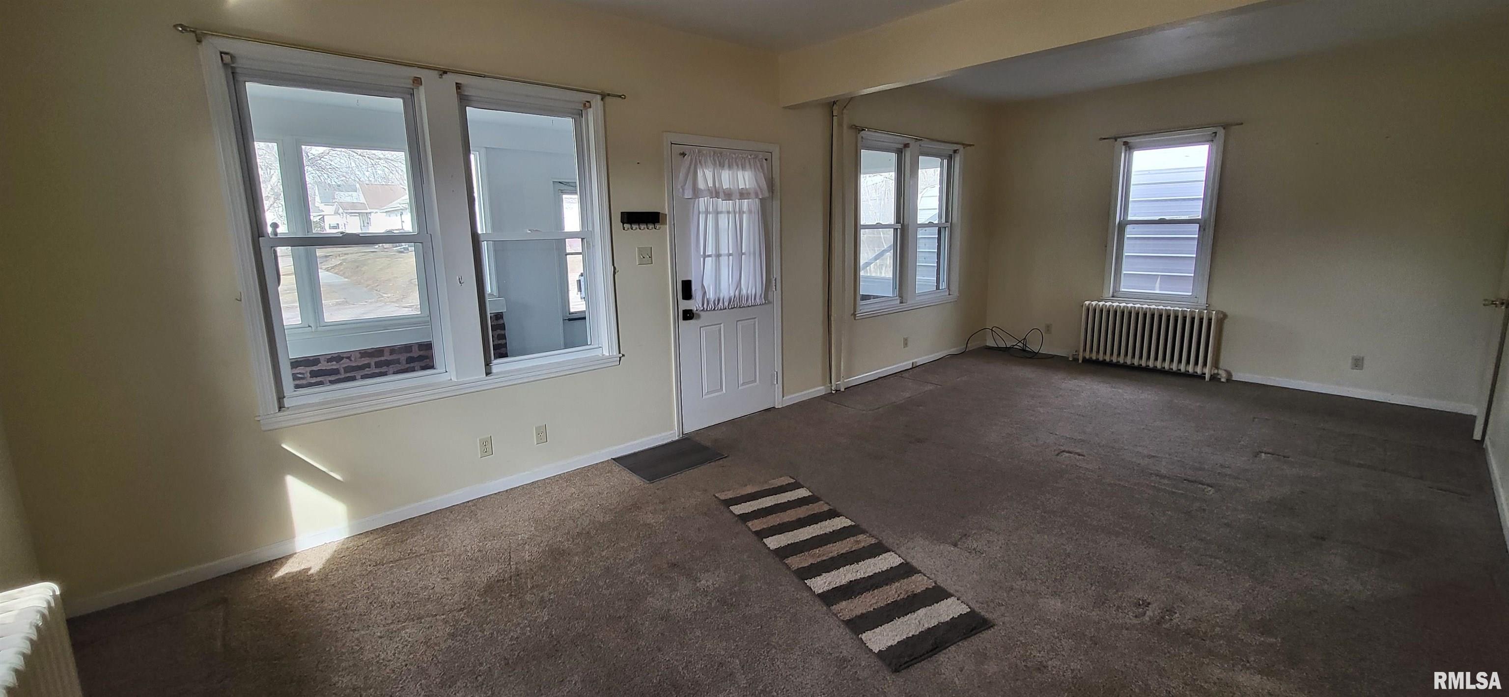 968 East Grove Street Galesburg, IL 61401 - Photo 13 of 44