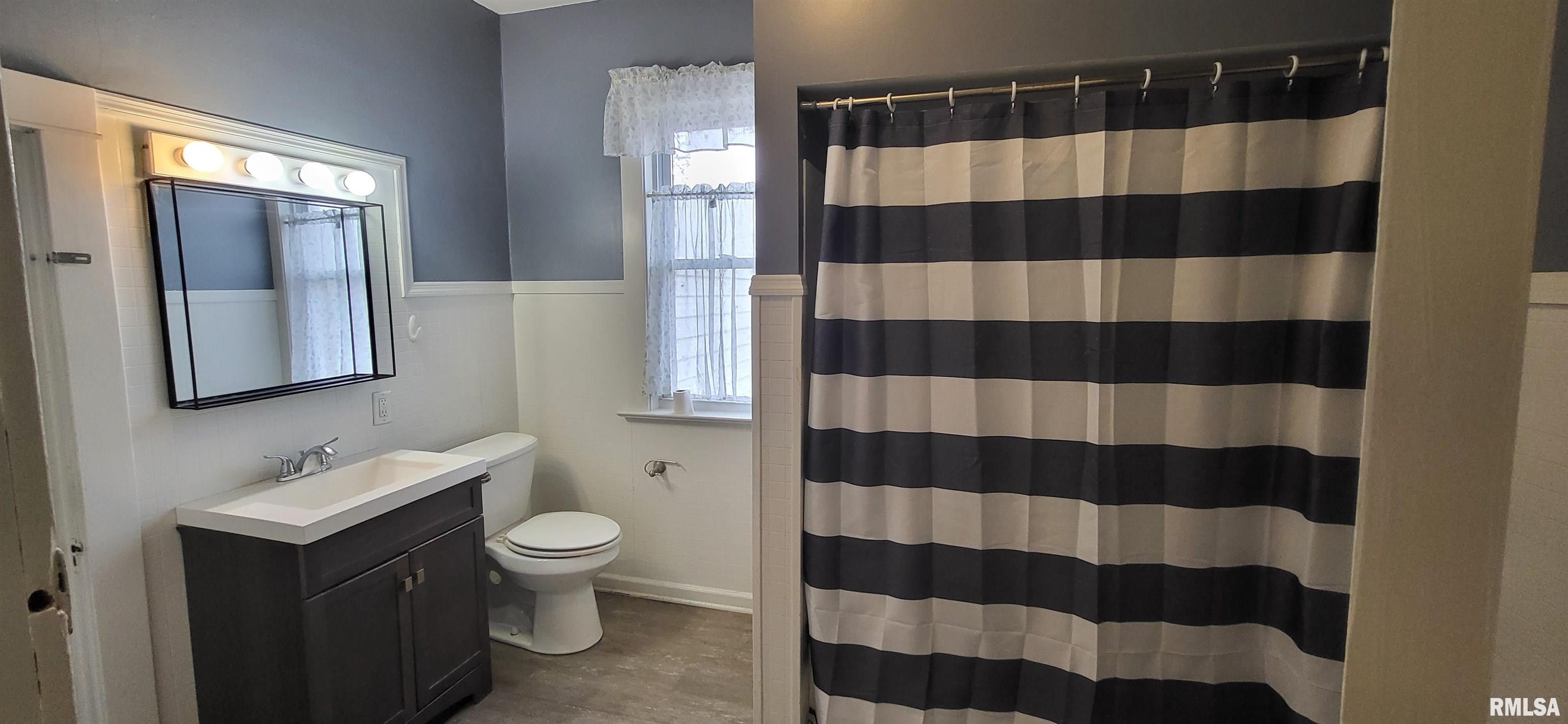 968 East Grove Street Galesburg, IL 61401 - Photo 28 of 44