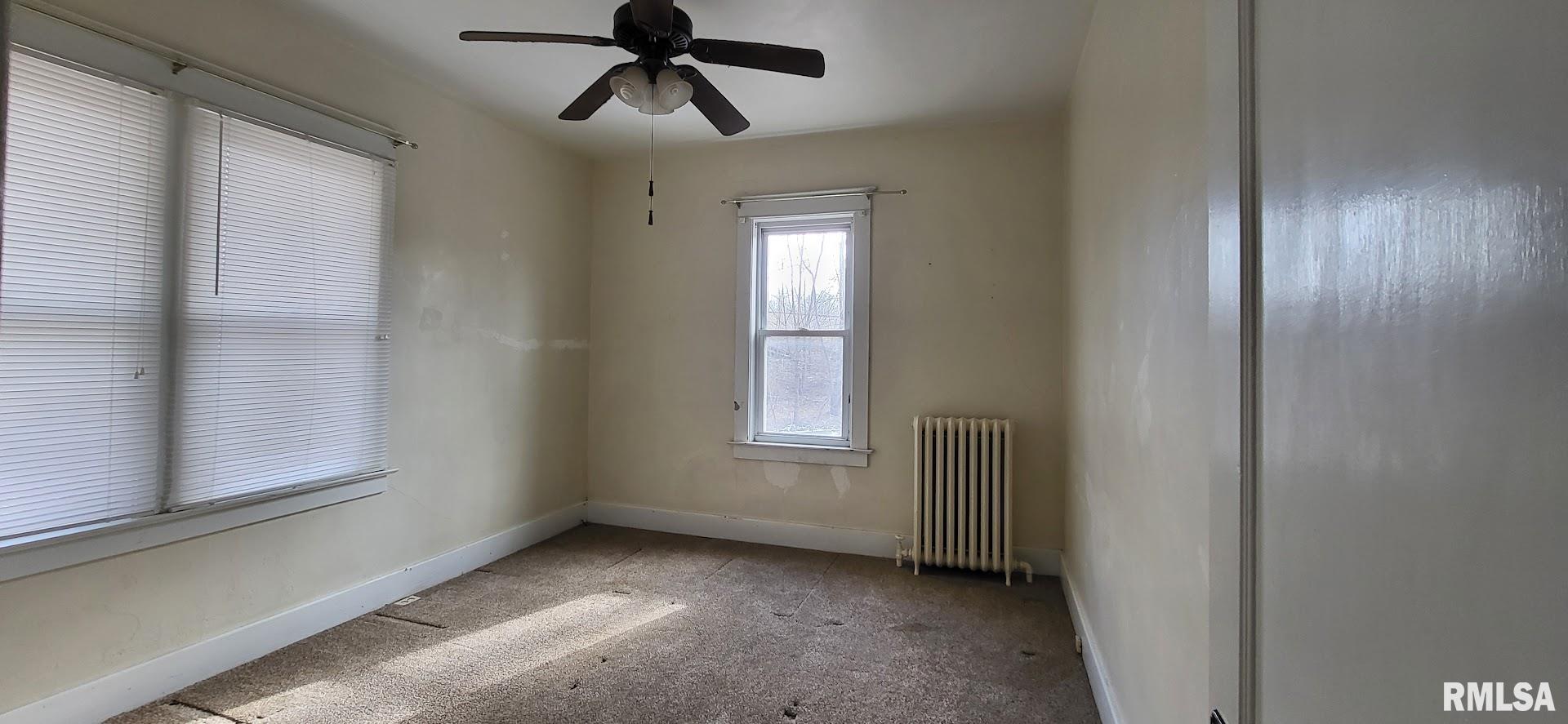 968 East Grove Street Galesburg, IL 61401 - Photo 31 of 44